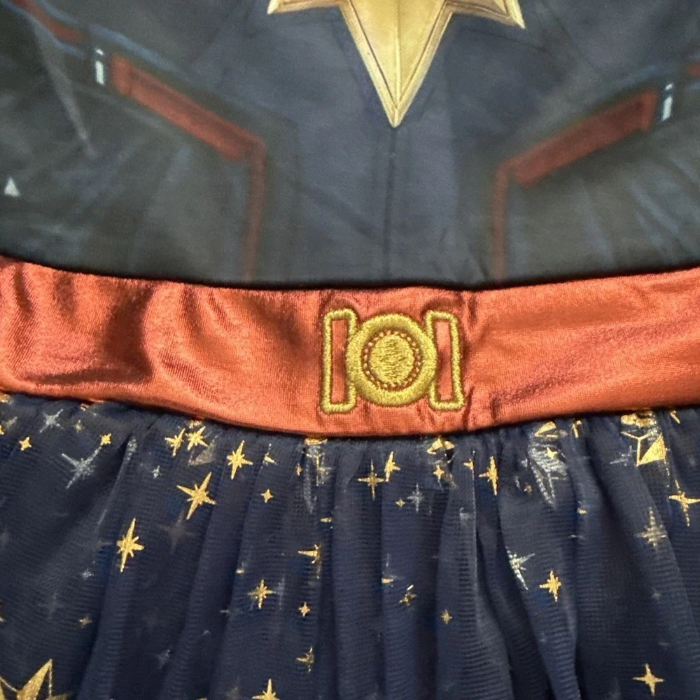 WONDER WOMAN Girls Kid Costume Gold Top Blue Tulle Skirt Size XS 4-5
